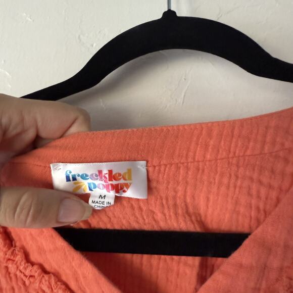 Freckled Poppy Shirt Womens Medium Coral Pink Gauze Textured Pocket Button Top - Picture 4 of 9